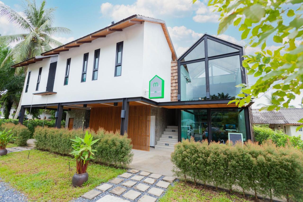 In My Place Cafotel Khlong Thom Ngoại thất bức ảnh