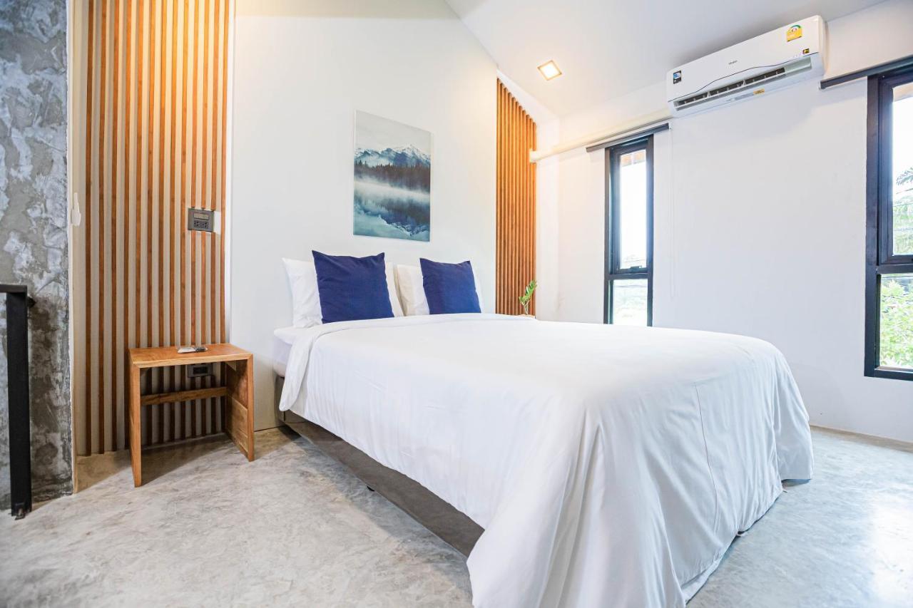 In My Place Cafotel Khlong Thom Ngoại thất bức ảnh