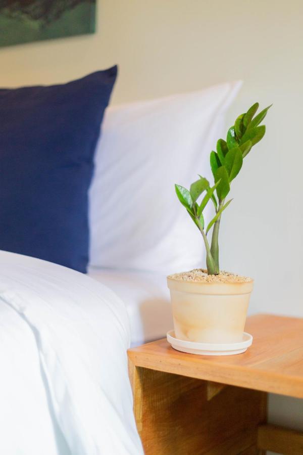 In My Place Cafotel Khlong Thom Ngoại thất bức ảnh