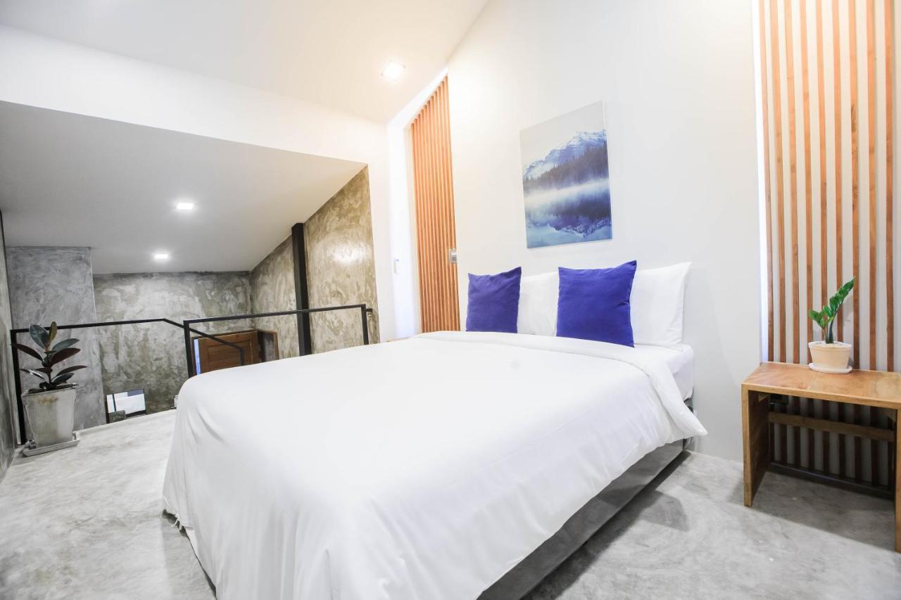In My Place Cafotel Khlong Thom Ngoại thất bức ảnh