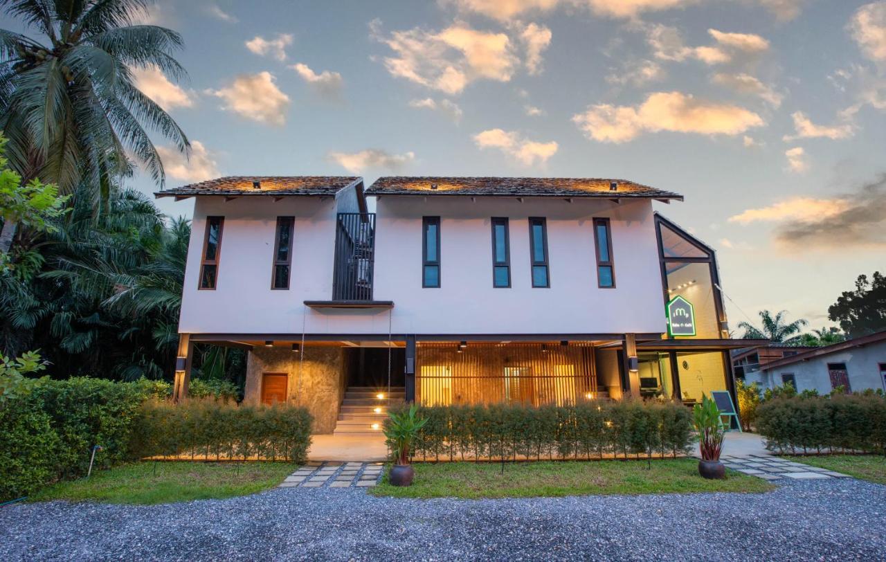 In My Place Cafotel Khlong Thom Ngoại thất bức ảnh