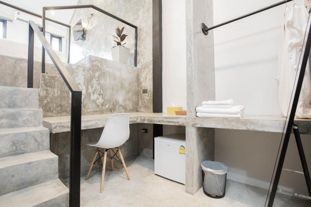 In My Place Cafotel Khlong Thom Ngoại thất bức ảnh