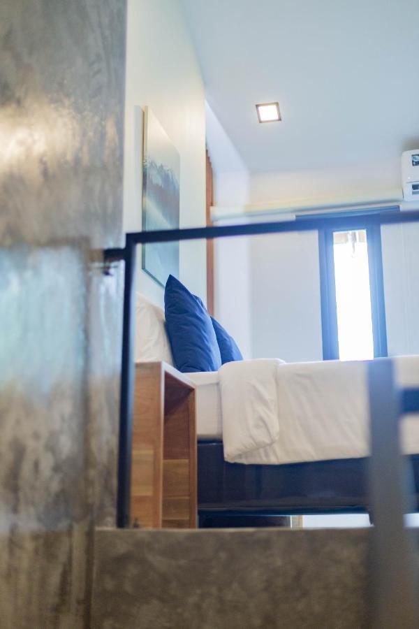 In My Place Cafotel Khlong Thom Ngoại thất bức ảnh