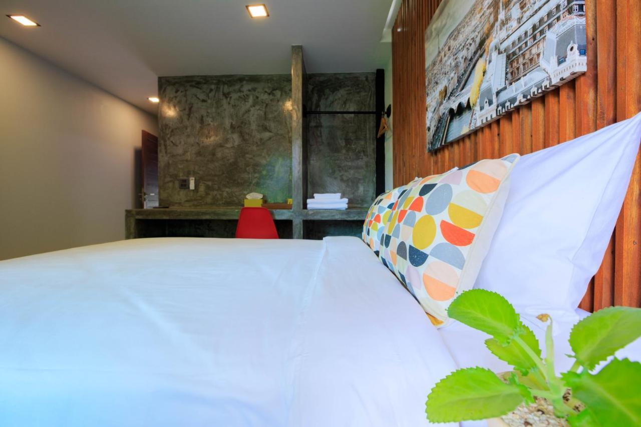 In My Place Cafotel Khlong Thom Ngoại thất bức ảnh